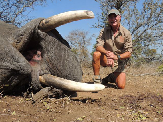 August 2015 - Hunting 2 Elephants